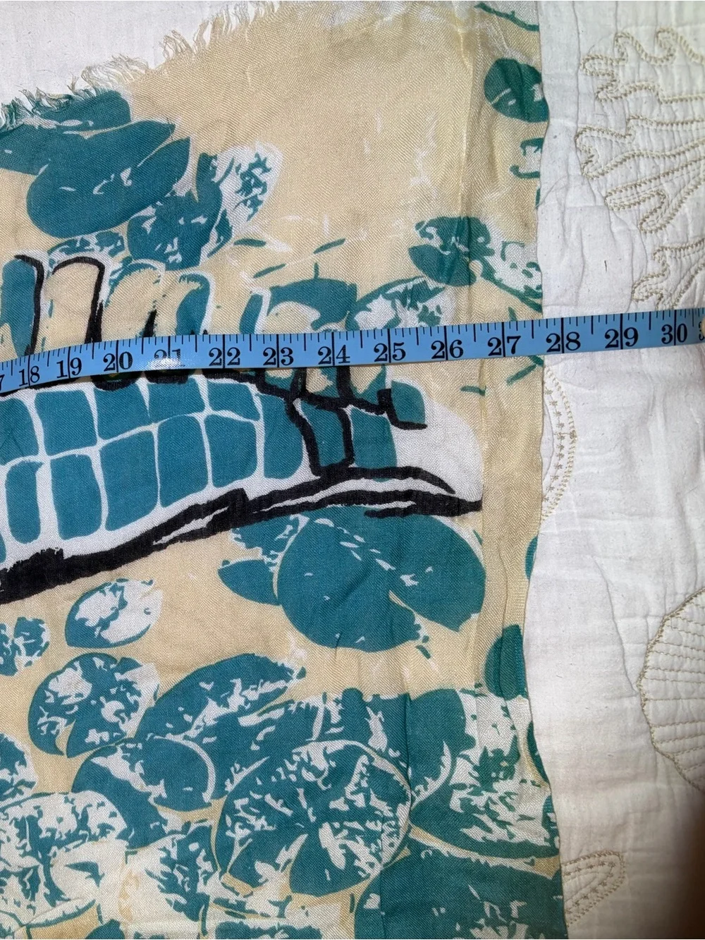 27” X 83” Blue and Cream Alligator Crocodile Print Wrap Sarong Pareo Scarf. OS